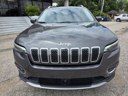Used 2019 Jeep Cherokee Limited w/ Luxury Group AWD/4WD image 2