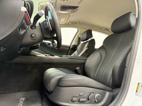 Used 2024 Genesis G80 Advanced Sedan 4D image 15