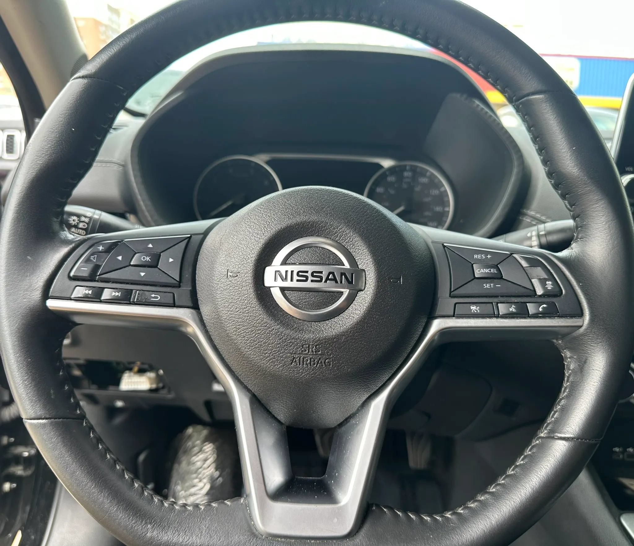 Used 2023 Nissan Sentra SV FWD image 17