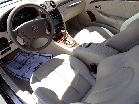 Used 2009 Mercedes-Benz CLK 350 Cabriolet image 10