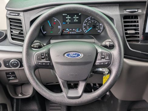 Used 2023 Ford E-Transit 148 High Roof Extended image 19