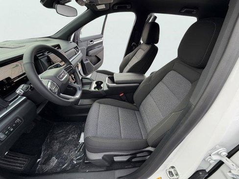 New 2026 GMC Terrain Elevation image 9