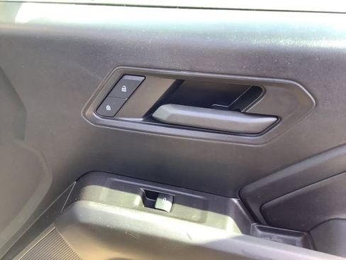 Used 2024 Chevrolet Colorado W/T image 37