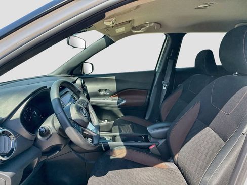 Used 2023 Nissan Kicks SR FWD image 10