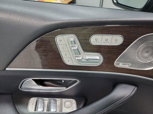 Used 2024 Mercedes-Benz GLE 350 GLE 350 w/ 3rd Row Seat Package image 39