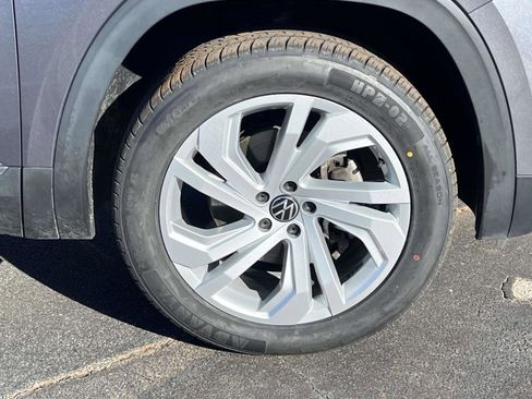 Used 2022 Volkswagen Atlas SE image 14