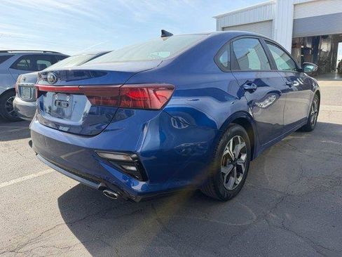 Used 2021 Kia Forte LXS FWD image 3
