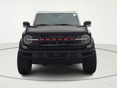 Used 2022 Ford Bronco Outer Banks image 2