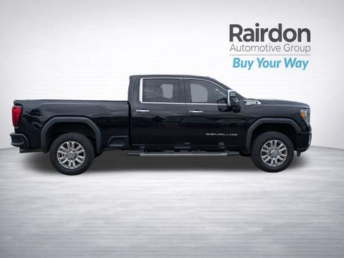 Used 2020 GMC Sierra 3500 Denali w/ Technology Package AWD/4WD image 8