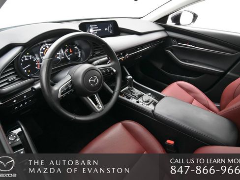 Certified 2025 MAZDA MAZDA3 s AWD/4WD image 30