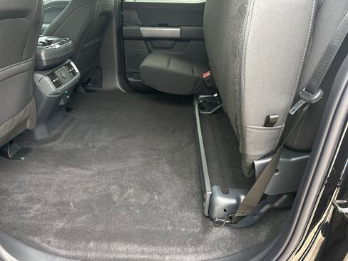 New 2025 Ford F150 XLT w/ Equipment Group 302A MID image 38