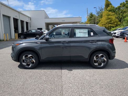 New 2026 Hyundai Venue SEL image 3