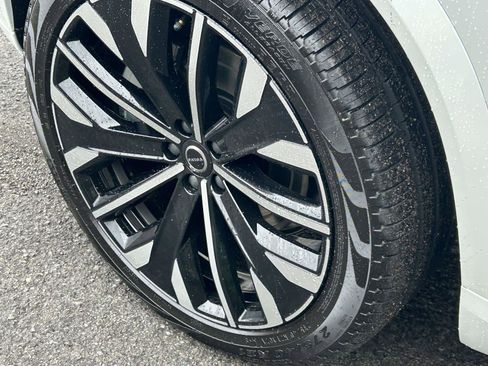 New 2026 Volvo XC90 B6 Ultra image 9