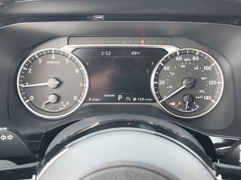 New 2025 Nissan Pathfinder SL image 16