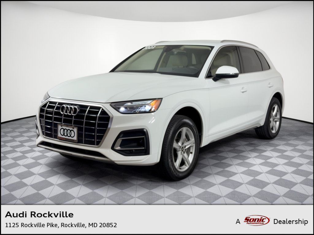 Used 2021 Audi Q5 2.0T Premium w/ Convenience Package AWD/4WD image 1