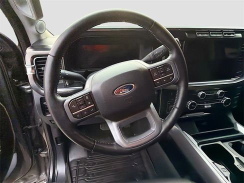 Used 2024 Ford F250 Lariat w/ Lariat Ultimate Package image 11