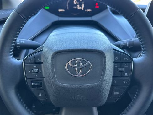 Used 2023 Toyota Prius XLE image 17