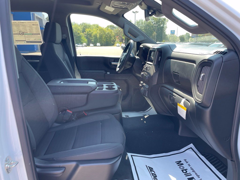 New 2026 Chevrolet Silverado 2500 Custom w/ Custom Convenience Package AWD/4WD image 36