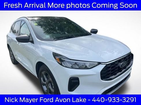 Used 2023 Ford Escape ST-Line w/ Tech Pack #1 AWD/4WD image 1
