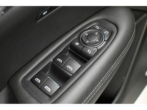 Certified 2023 Cadillac XT6 Premium Luxury AWD/4WD image 38