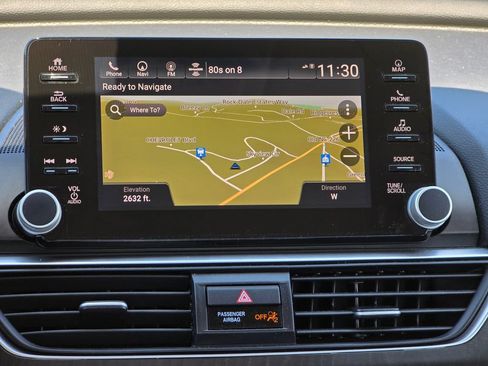 Used 2018 Honda Accord Touring image 7