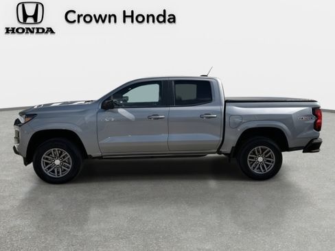 Used 2023 Chevrolet Colorado LT w/ LT Convenience Package II image 8