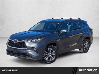 Used 2020 Toyota Highlander XLE