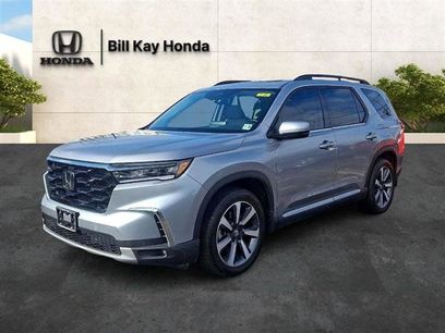 Used 2025 Honda Pilot Touring