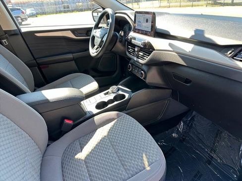 Used 2022 Ford Escape SE image 14