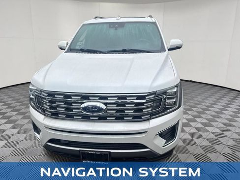 Used 2019 Ford Expedition Limited w/ Equipment Group 302A AWD/4WD image 3