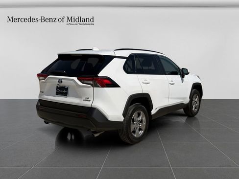 Used 2024 Toyota RAV4 LE image 7