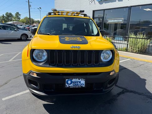 Used 2017 Jeep Renegade Sport AWD/4WD image 2