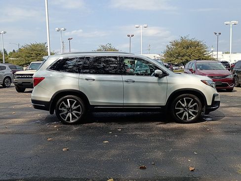 Used 2021 Honda Pilot Elite image 2