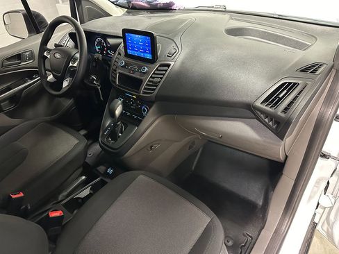 Used 2022 Ford Transit Connect XL image 16