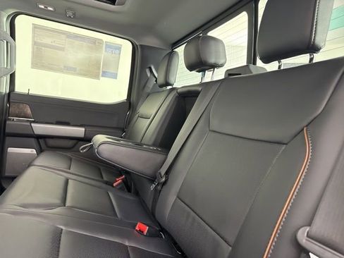 New 2026 Ford F250 Lariat w/ Black Appearance Package image 18