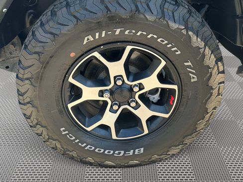 Used 2022 Jeep Wrangler Unlimited Sport AWD/4WD image 29