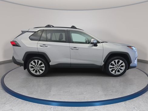 Used 2024 Toyota RAV4 XLE Premium w/ Weather Package FWD image 4