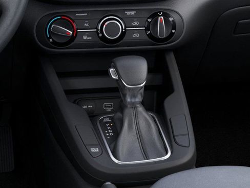 New 2025 Kia Soul LX w/ LX Technology Package image 23