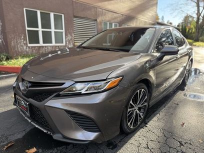 Used 2019 Toyota Camry SE