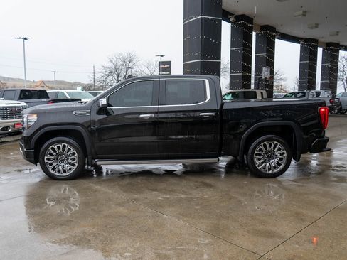 Used 2025 GMC Sierra 1500 Denali Ultimate image 4