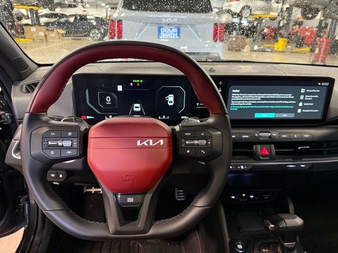Certified 2025 Kia K4 GT-Line Turbo image 13