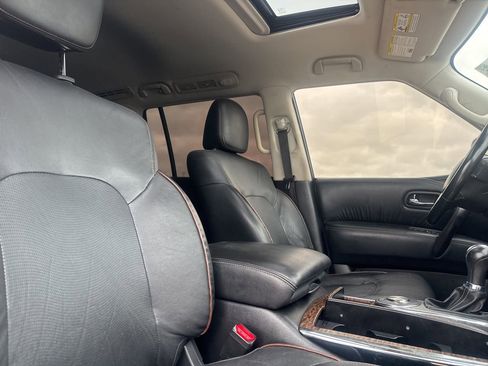 Used 2020 Nissan Armada SL w/ Premium Package image 28
