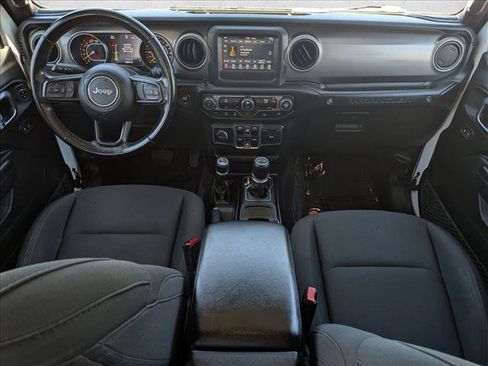Used 2021 Jeep Wrangler Unlimited Sport AWD/4WD image 17