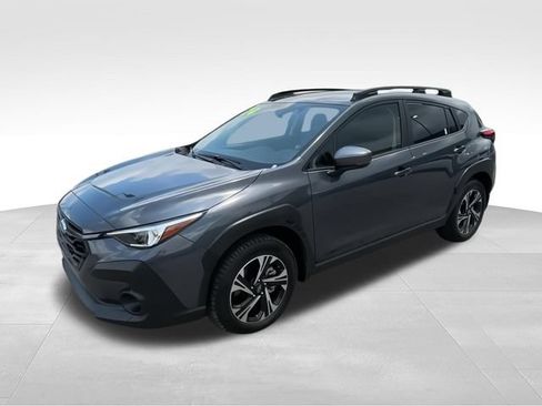 Used 2024 Subaru Crosstrek 2.0i Premium AWD/4WD image 4