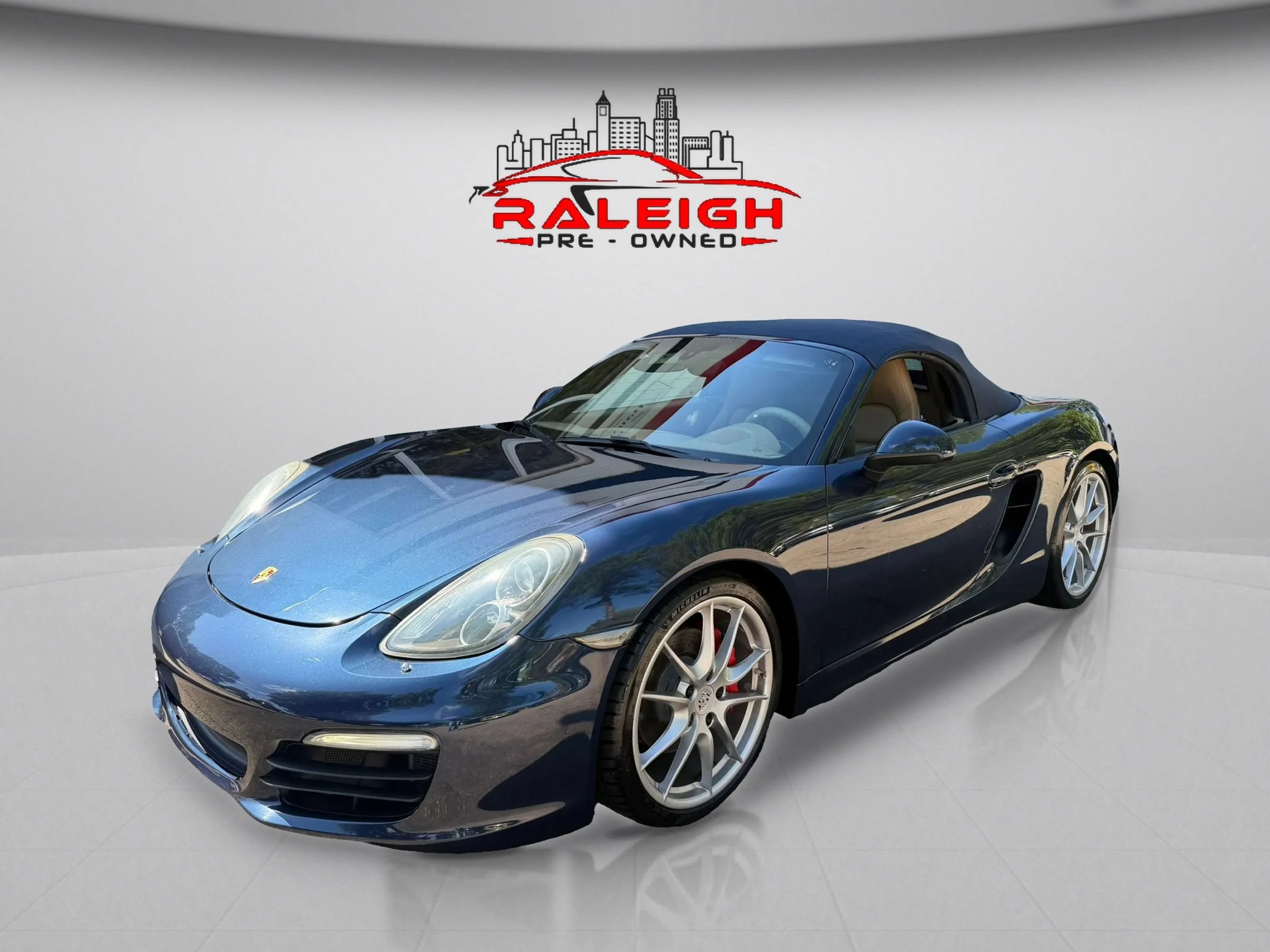 Used 2013 Porsche Boxster S RWD image 2