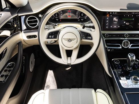 New 2026 Bentley Flying Spur Plug-In Hybrid AWD/4WD image 51