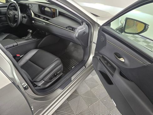 Used 2021 Lexus ES 250 AWD/4WD image 12