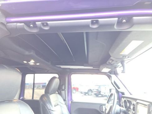 Used 2023 Jeep Wrangler Unlimited Sahara w/ Cold Weather Group image 42