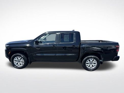 Used 2023 Nissan Frontier SV w/ SV Convenience Package AWD/4WD image 3