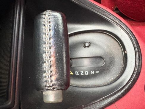 Used 1995 Ford Mustang Convertible image 11